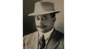 Biography of Froylán Turcios