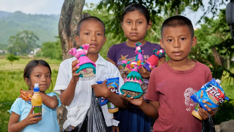 Children of the Chortís ethnic group in Copan Ruinas, Honduras.