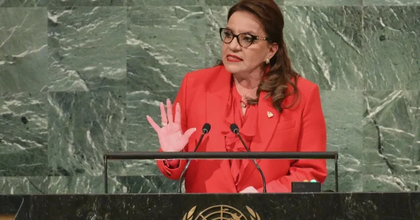 Xiomara Castro de Zelaya es la actual presidenta de Honduras